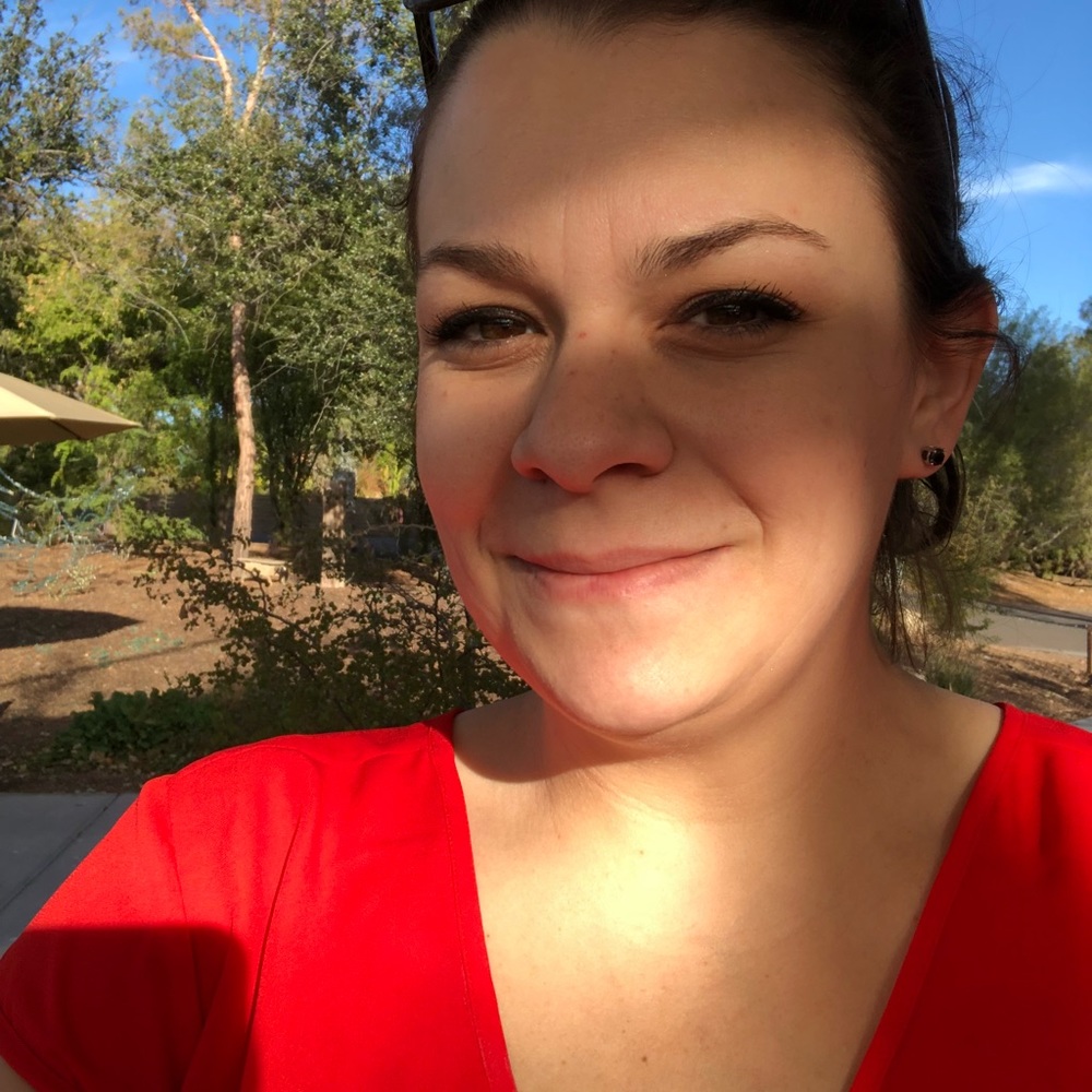 Meet your Posher, Sonya